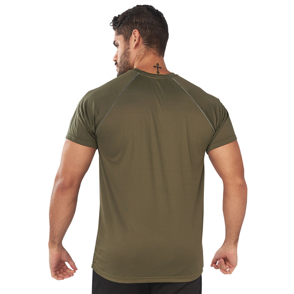 T-Shirt Raglan com Vivo Na Manga